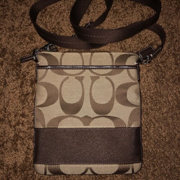 COACH Shoulder Bag - Picture 2 of 3